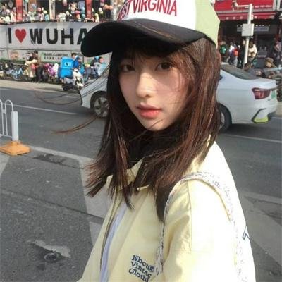 一人有一点颜色